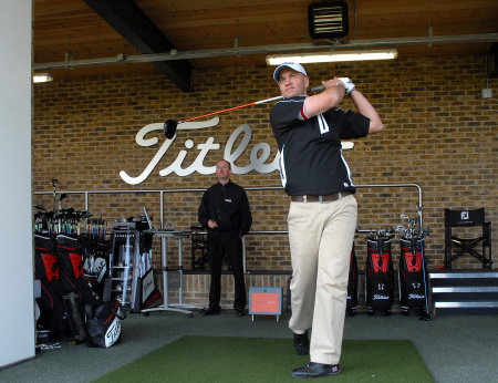 Consumer benefits from Titleist fitting