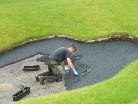 A member of Profusion’s team instals a Blinder Bunker