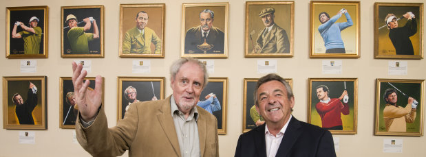 Joe Austen with Tony Jacklin in The Austen Gallery, St Andrews