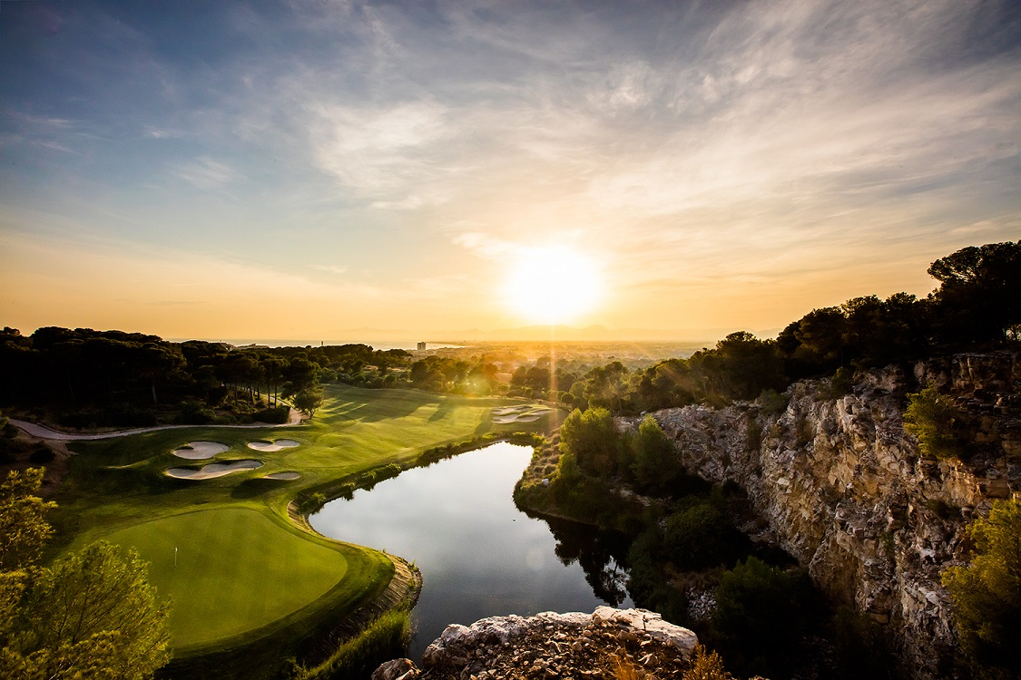 The sun sets over The Hills Course – Lumine