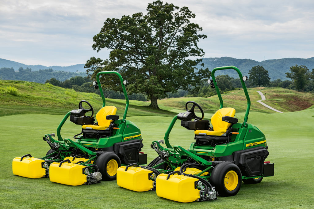 Golf Business News John Deere Mowers Win Engineering Award