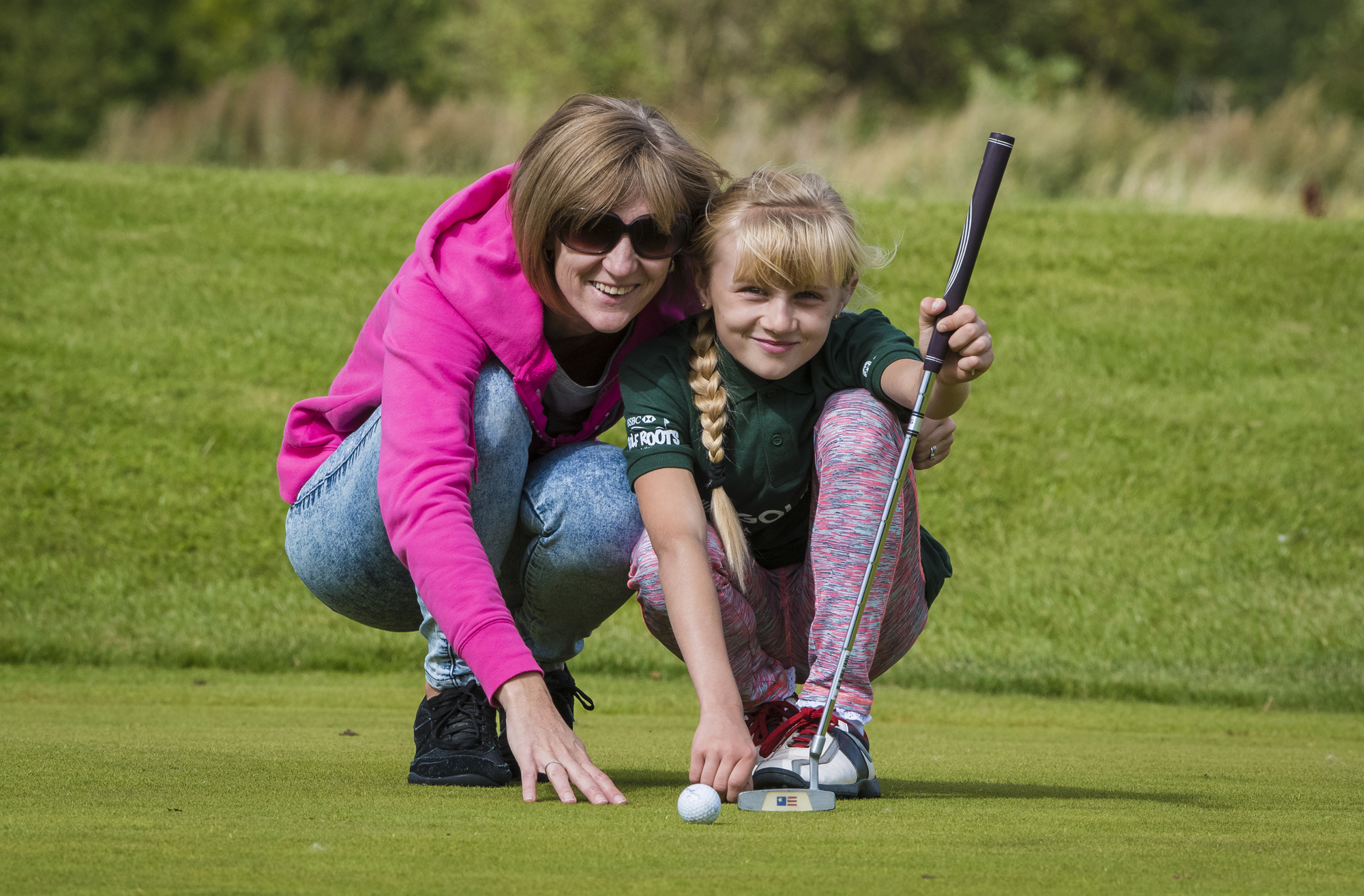 GFMum & Daughter at GolfSixes event CREDIT LEADERBOARD