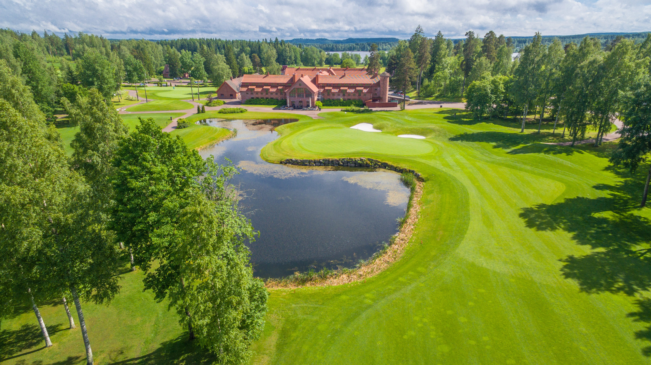 Golf Business News - Linna and Estonian G&CC renew European Tour - European Tour Golf