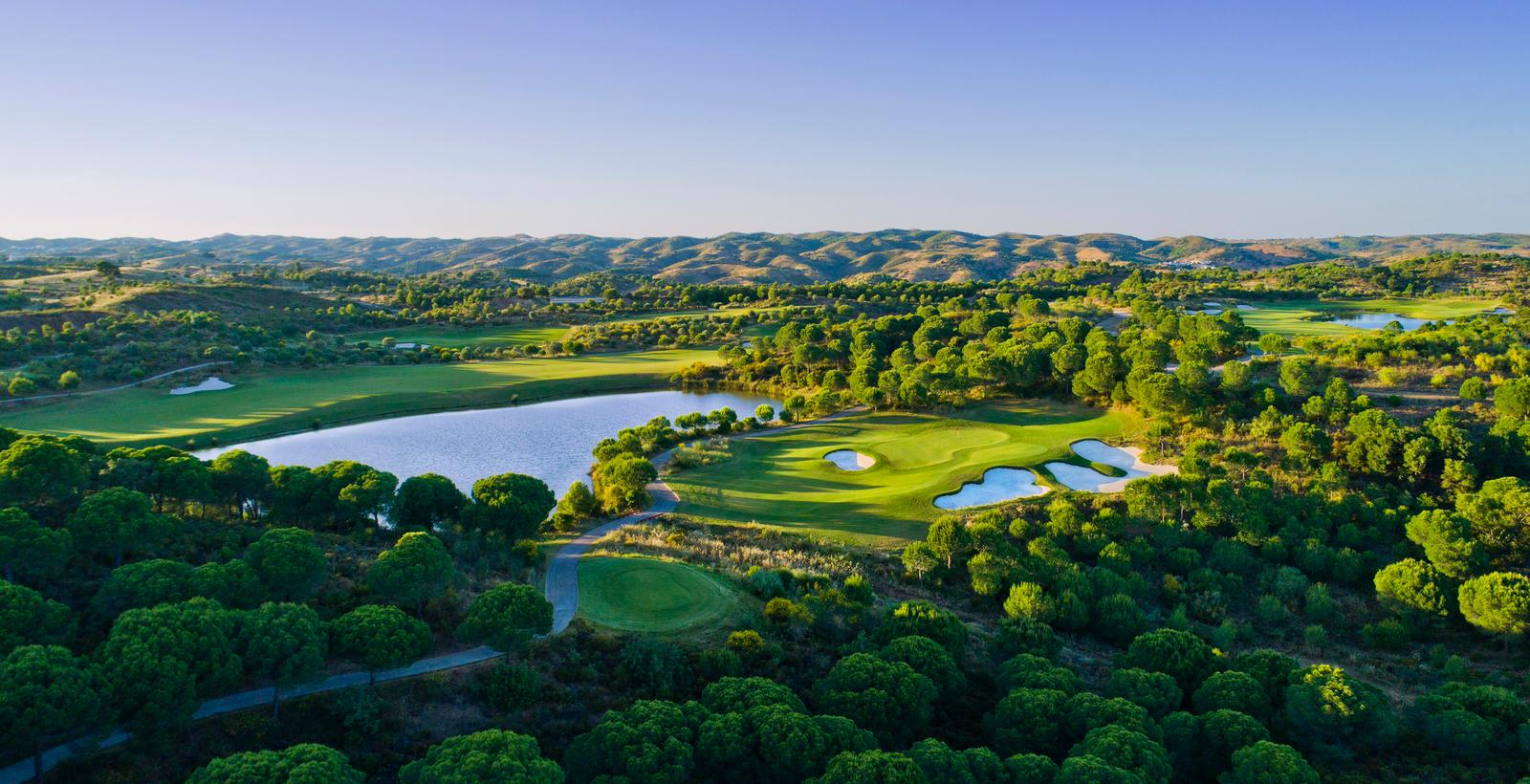 Portugals-No.1-Golf-Course-Monte-Rei-Golf-and-Country-Club