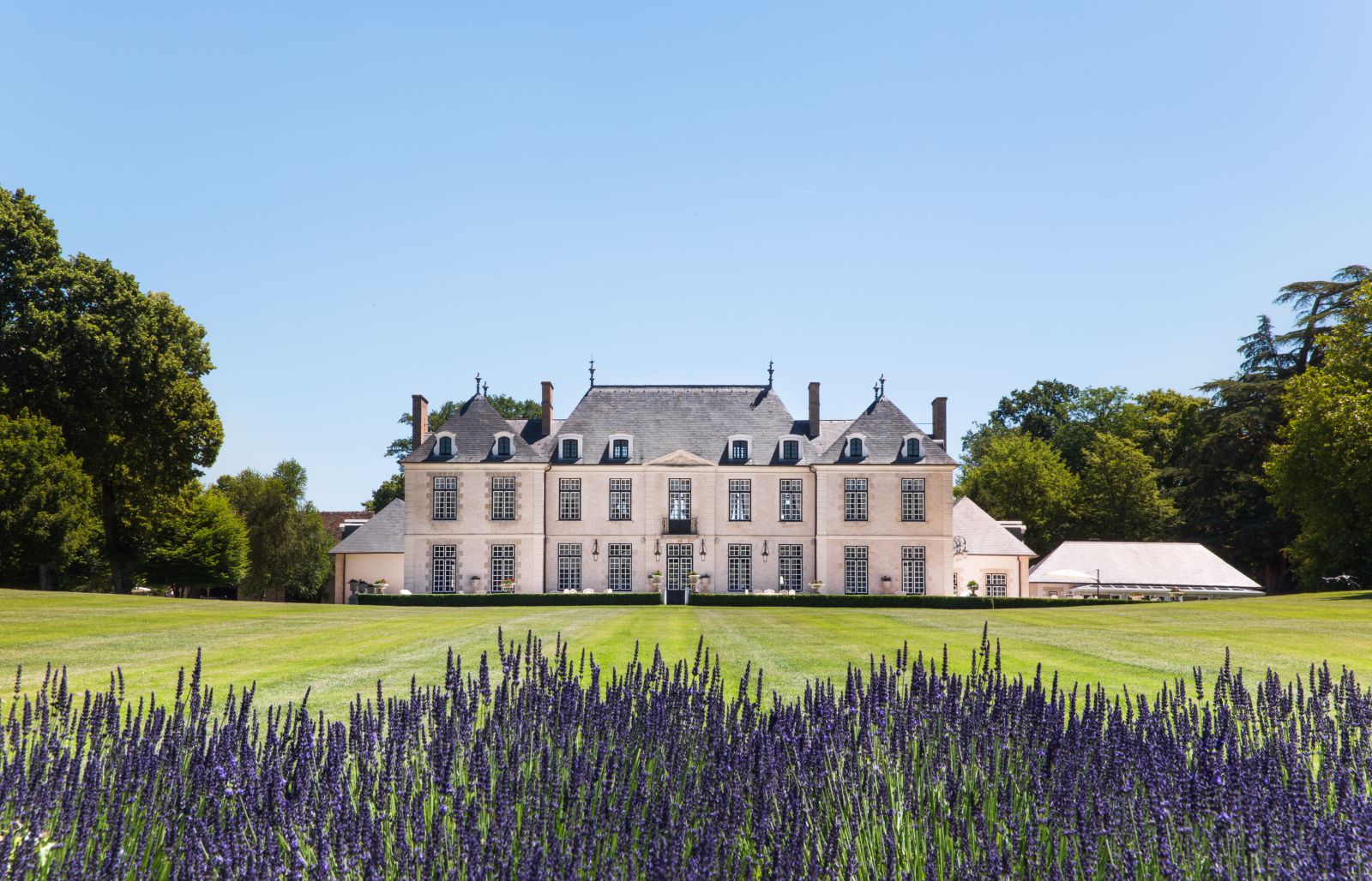 chateau-loire-valley-france-luxury-golf-du-coudreceau-cov