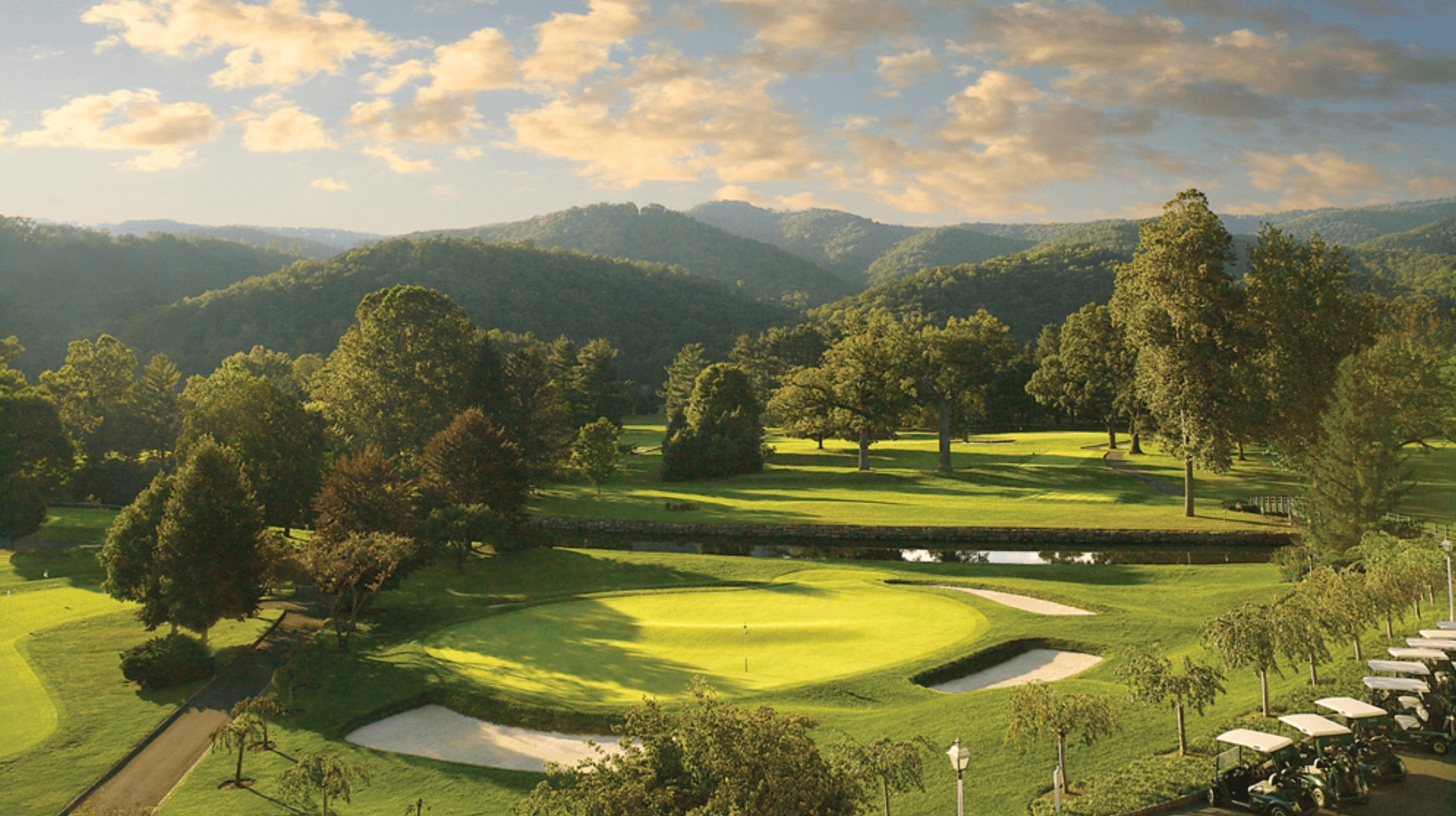 featured-18th-hole-on-old-white-tpc