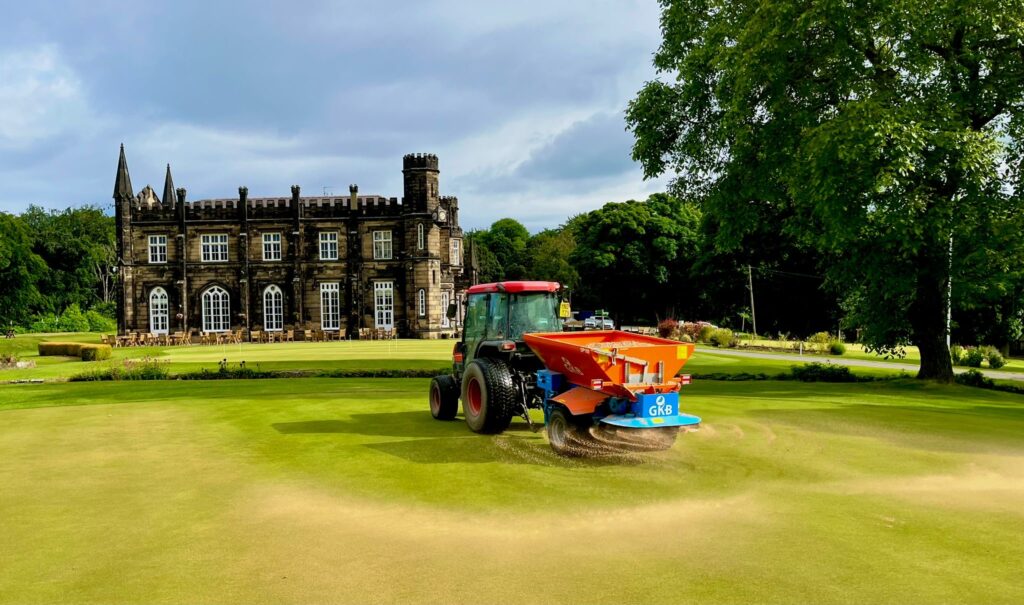 Rotherham greens flourish with Mansfield Sand’s MM35