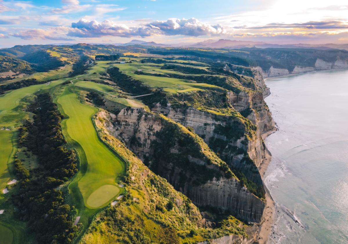 Cape Kidnappers-15 Cliffs looking south_ web